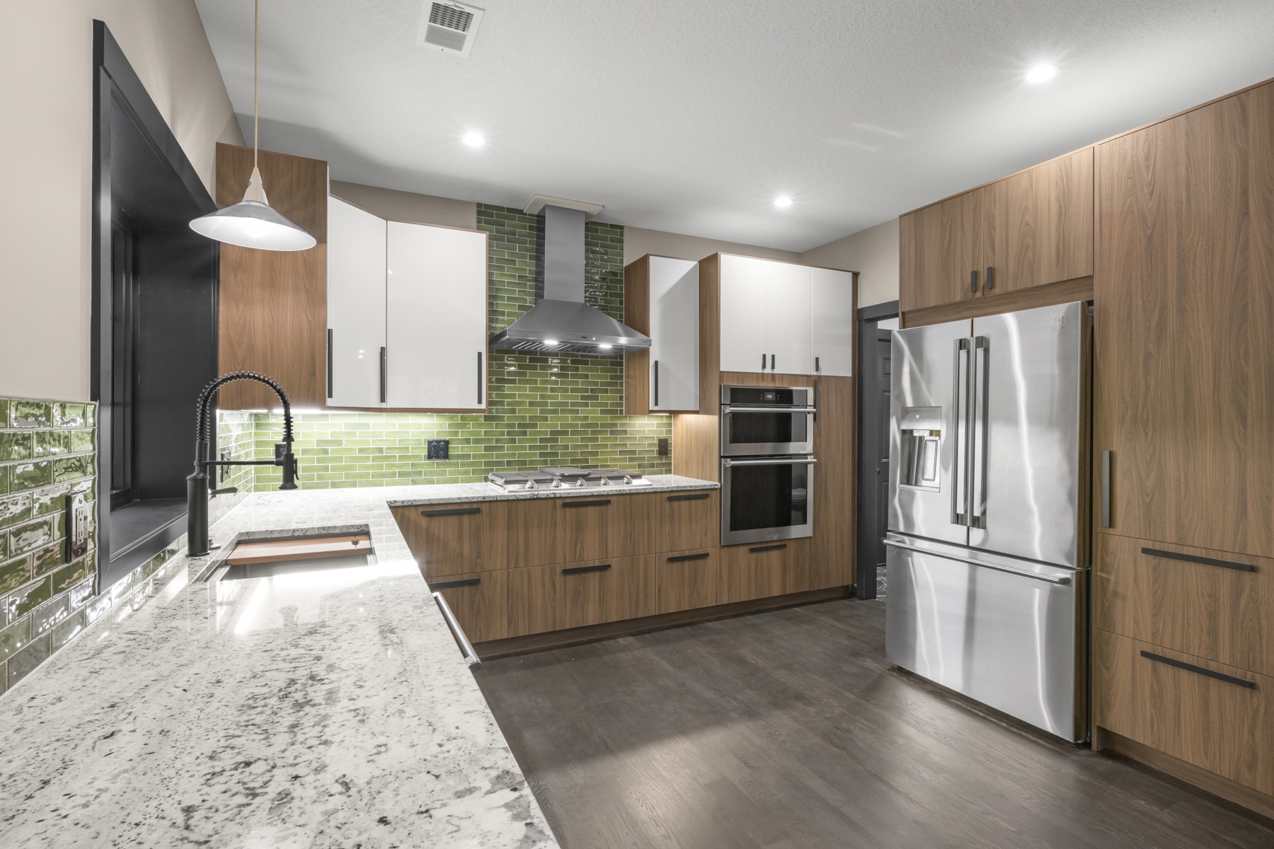 Kitchens by Building on the Cornerstone