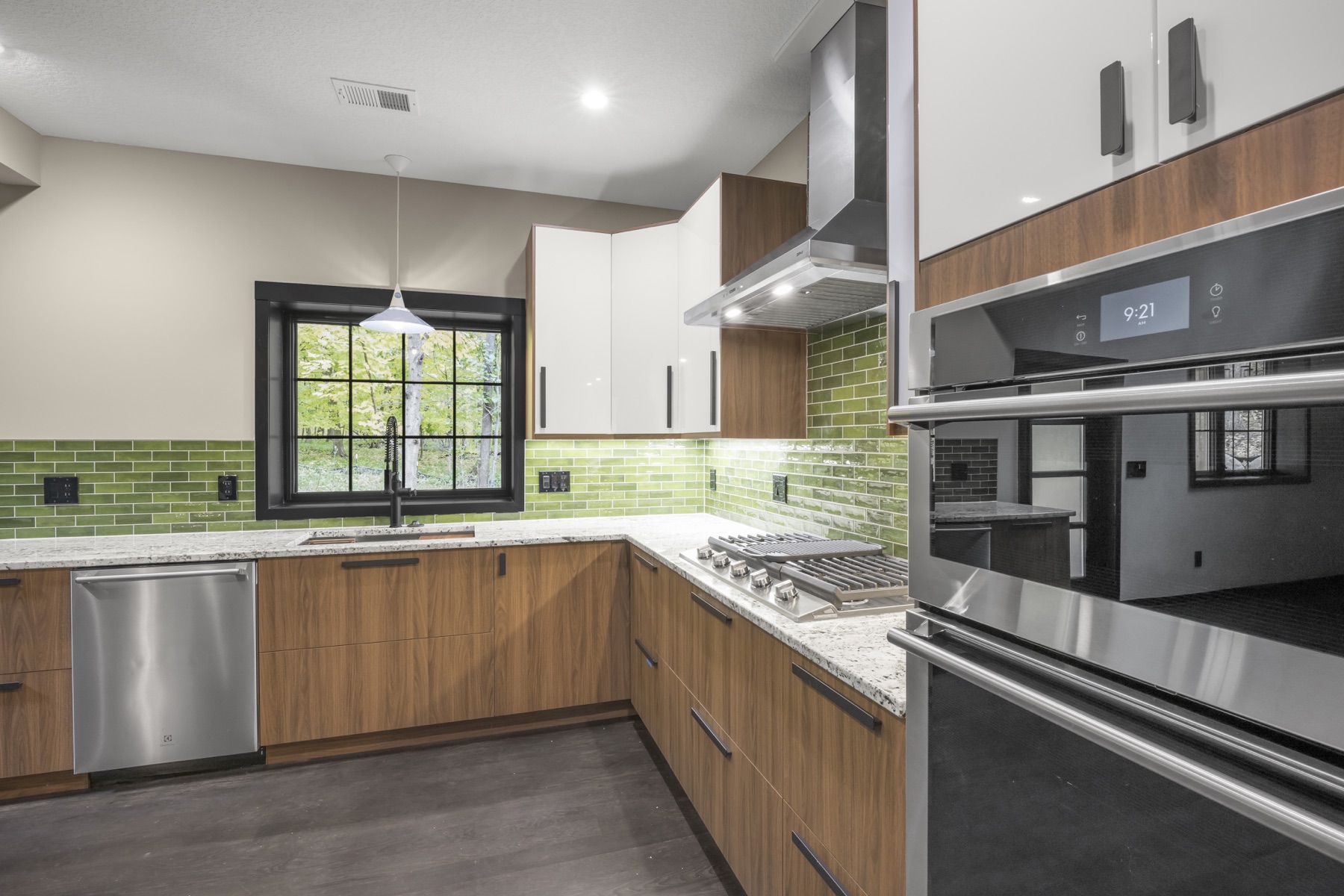 Modern Woodland Home in Shakopee, view 8