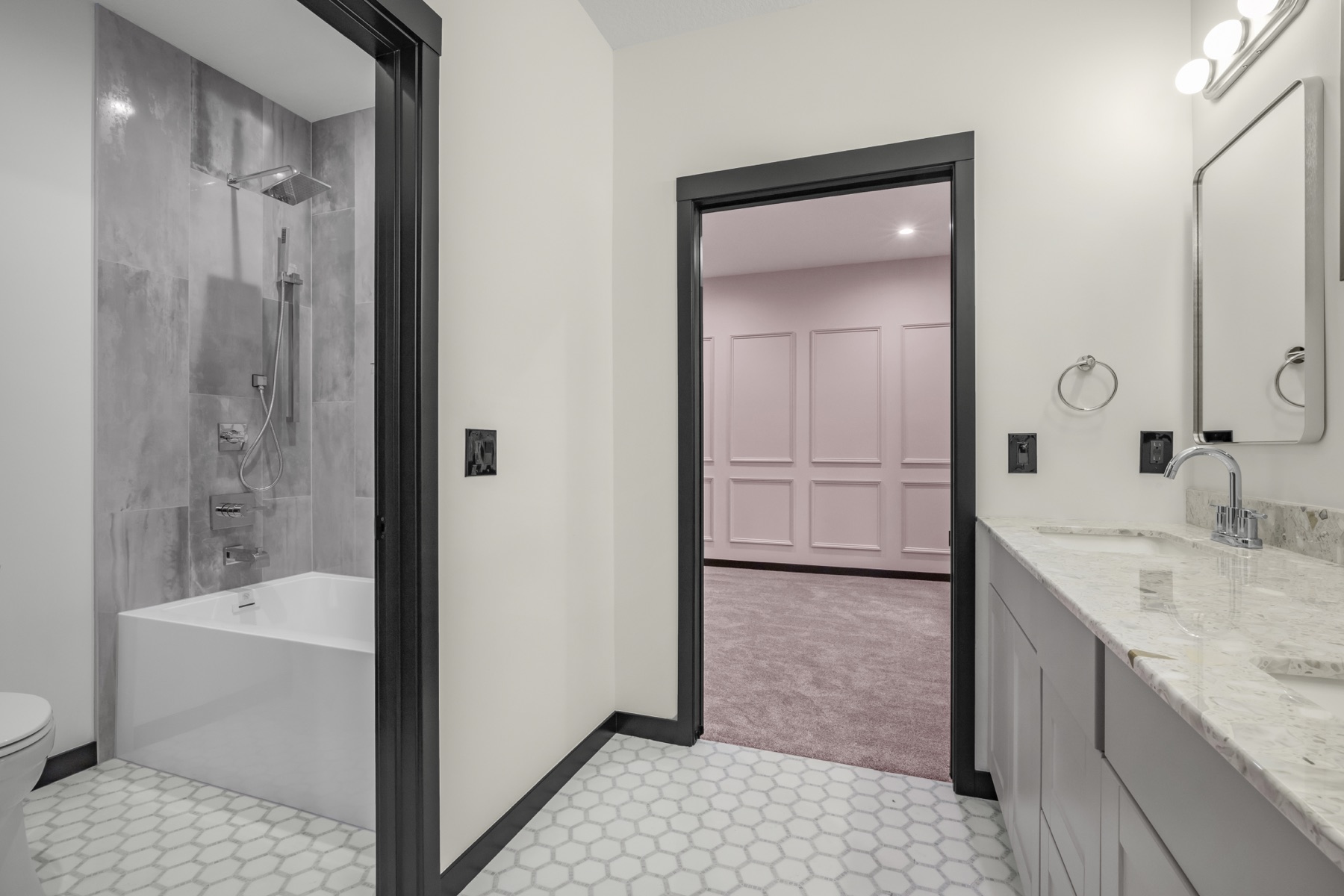 Modern Woodland Home in Shakopee, view 23