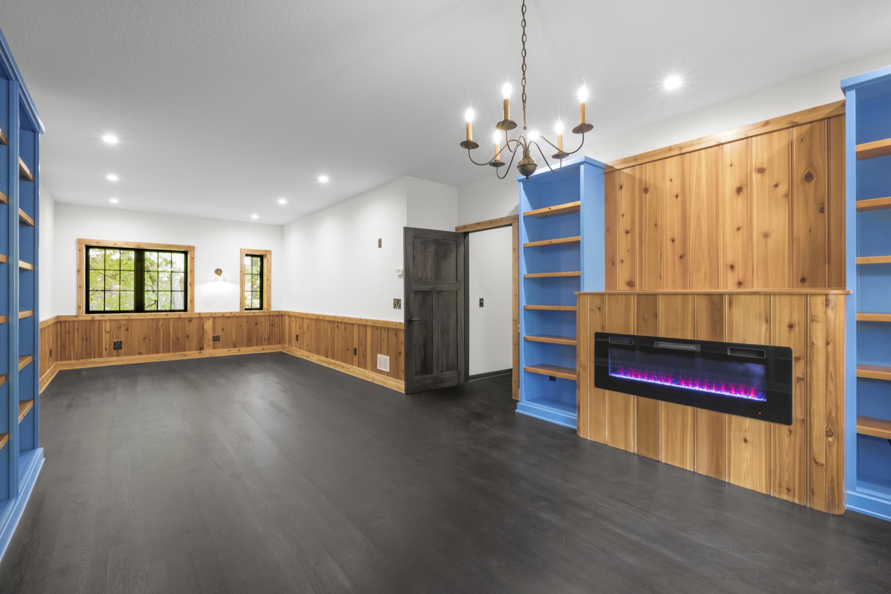Modern Woodland Home in Shakopee, view 34