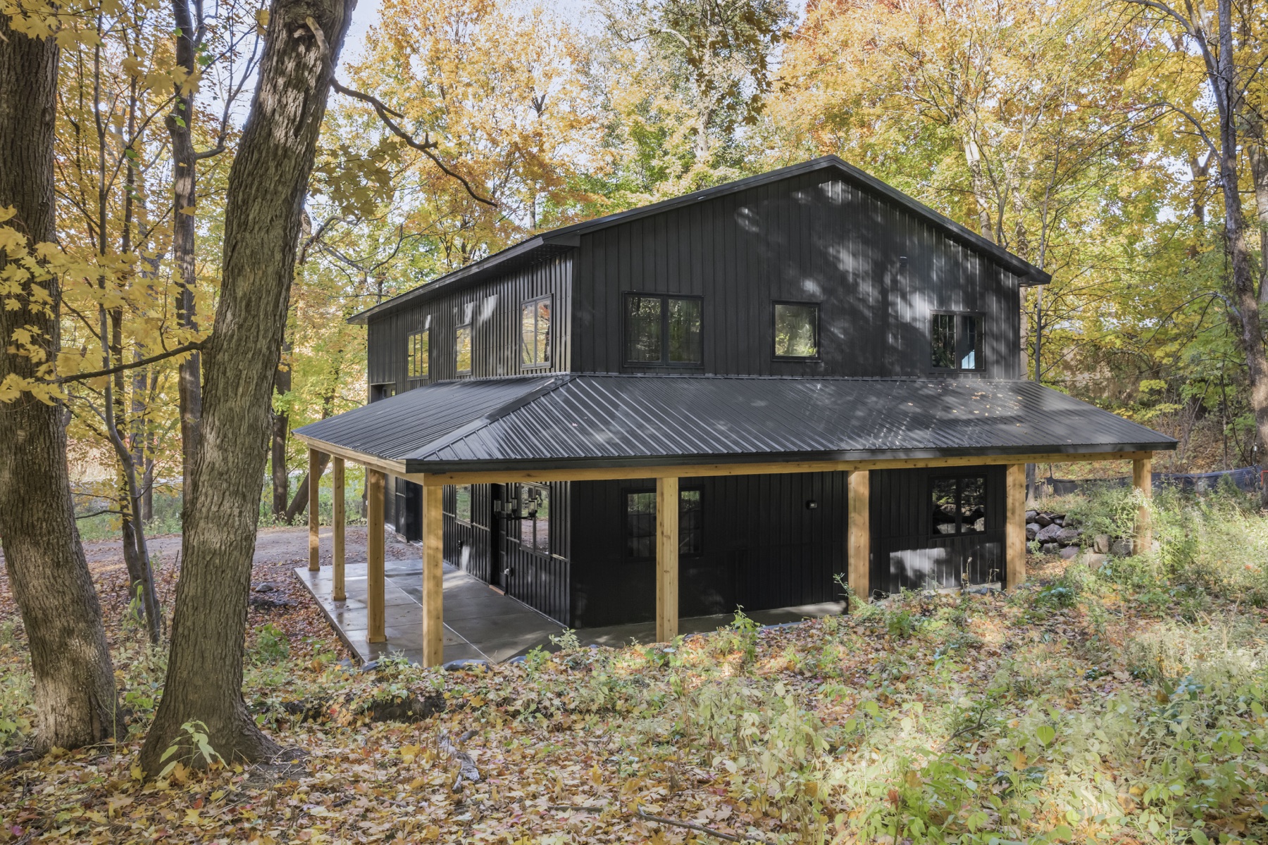 Modern Woodland Home in Shakopee, view 48