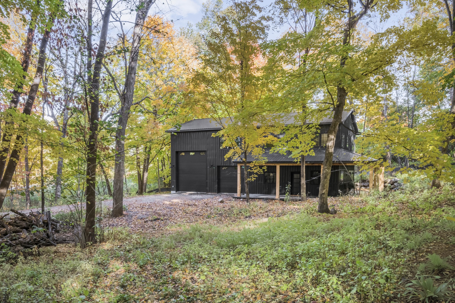 Modern Woodland Home in Shakopee, view 50