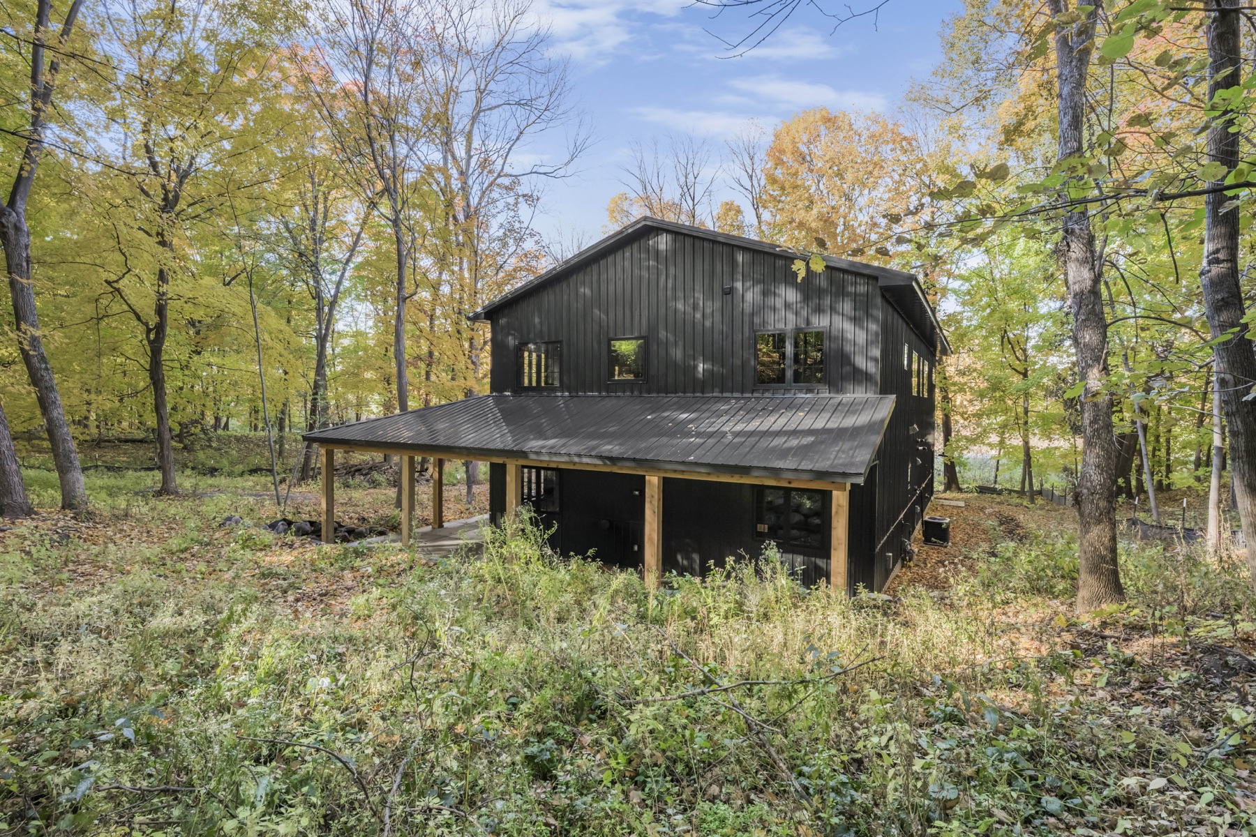 Modern Woodland Home in Shakopee, view 53